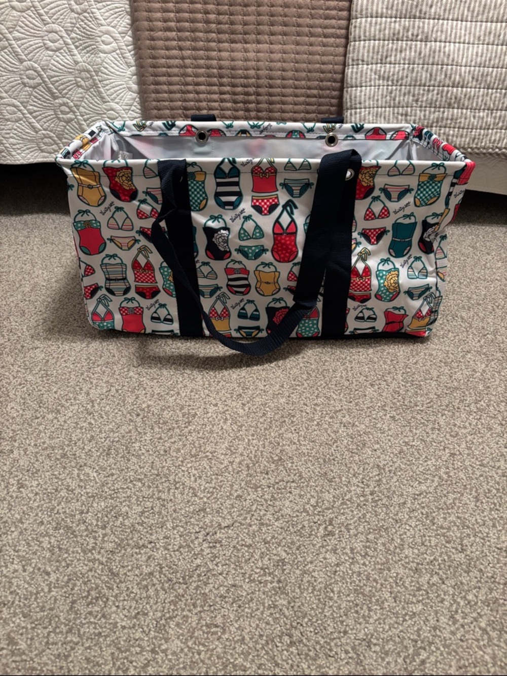 Thirty-One Navy-Strap Multicolor Print Tote Bag with clear top